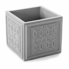 Load image into Gallery viewer, Celtic Tub-Tubs and Planters-Made in England U.K.