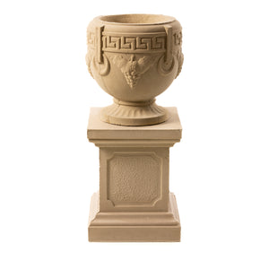 Urns and Vases - Signature Statues - Planters - Free U.K. Delivery